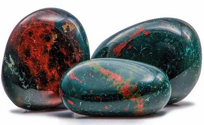 Свойства камня гелиотроп: магические, лечебные, кому подходит
