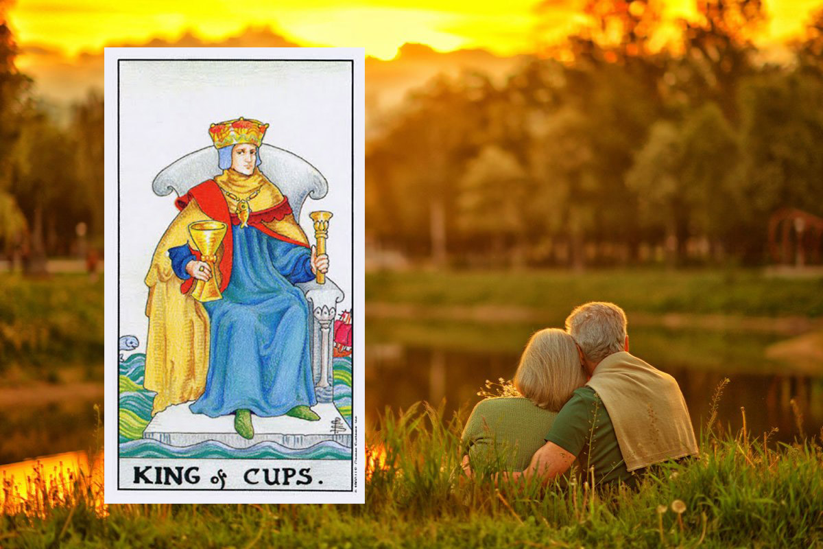 Король Кубков (Чаш) Таро: значение в отношениях, любви, работе и в сочетании с другими картами при гадании